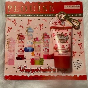 PLOUISE Saucy Cranberry Hand Cream Keychain - Pink & Red